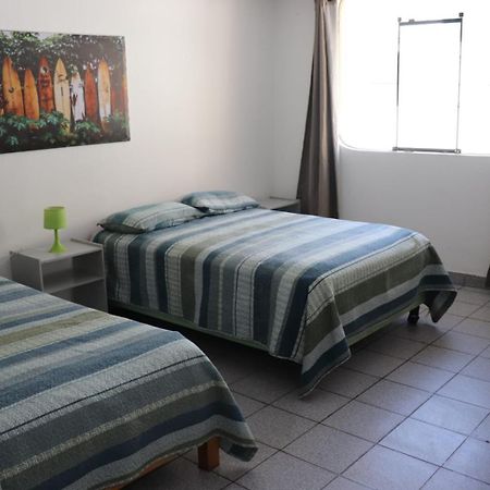 Yellow House Huanchaco Luaran gambar