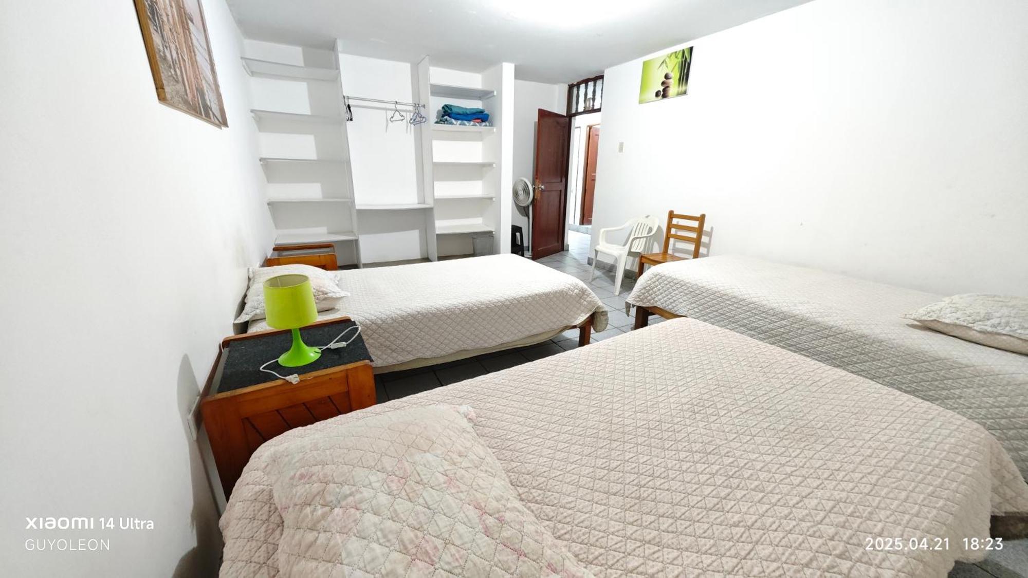 Yellow House Huanchaco Luaran gambar